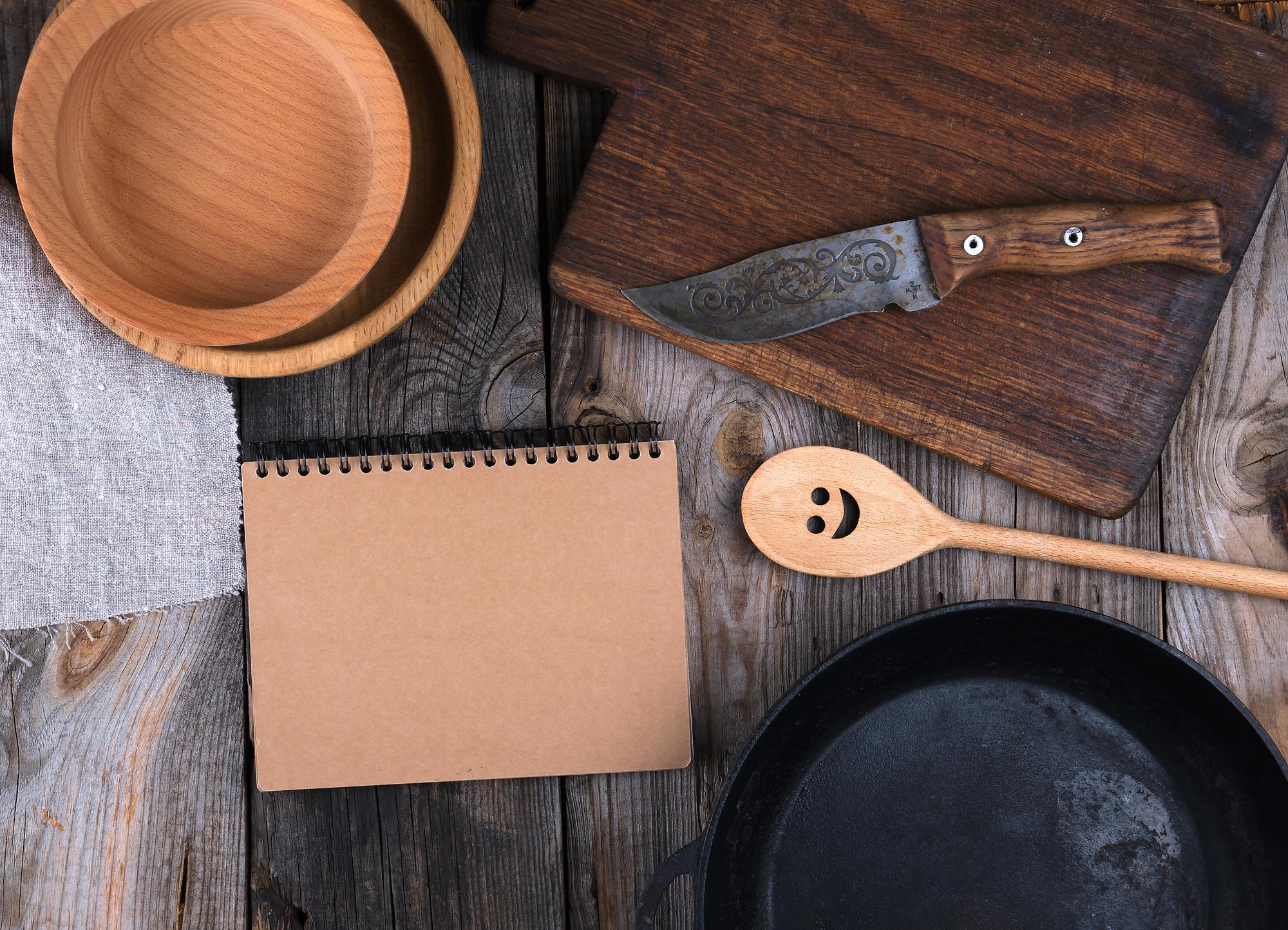 Workshop table with tasting spoons and notes